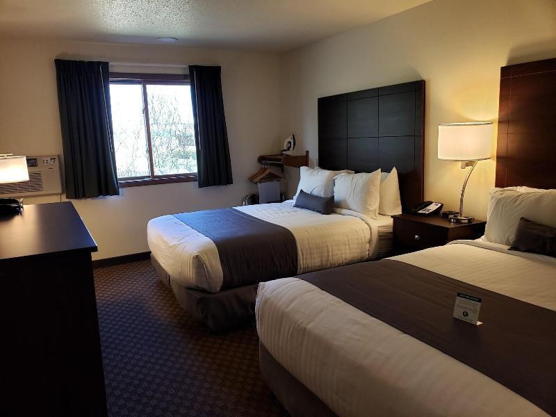 Cobblestone Inn & Suites - Merrill Eksteriør billede