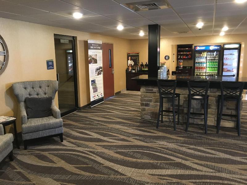 Cobblestone Inn & Suites - Merrill Eksteriør billede